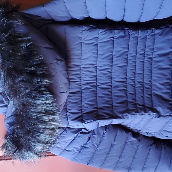 Nuage Navy puffer jacket faux fur hood. Expandable zips on side NWT Small - Picture 14 of 16